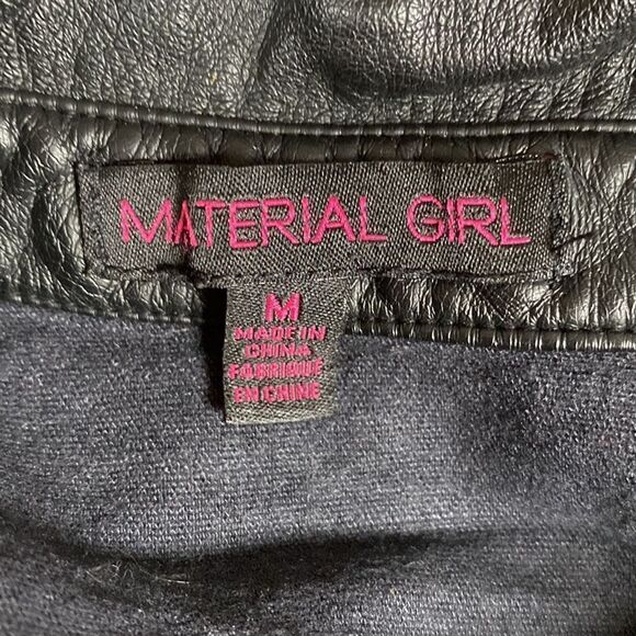 Beautiful top Material girl - Picture 3 of 4